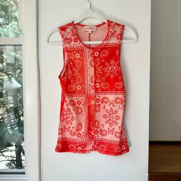 Lisa Says Gah Ariel Tank Top Shirt Sleeveless Bandana Sheer Print Pattern Red - Picture 1 of 8